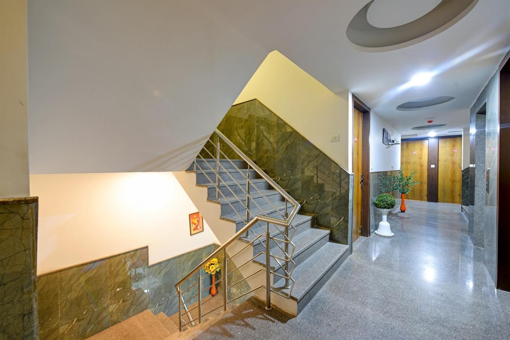 Glory Inn Near Delhi International Airport New Delhi Ngoại thất bức ảnh