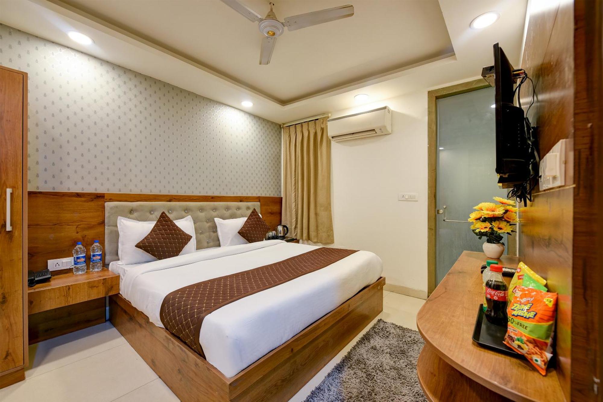 Glory Inn Near Delhi International Airport New Delhi Ngoại thất bức ảnh